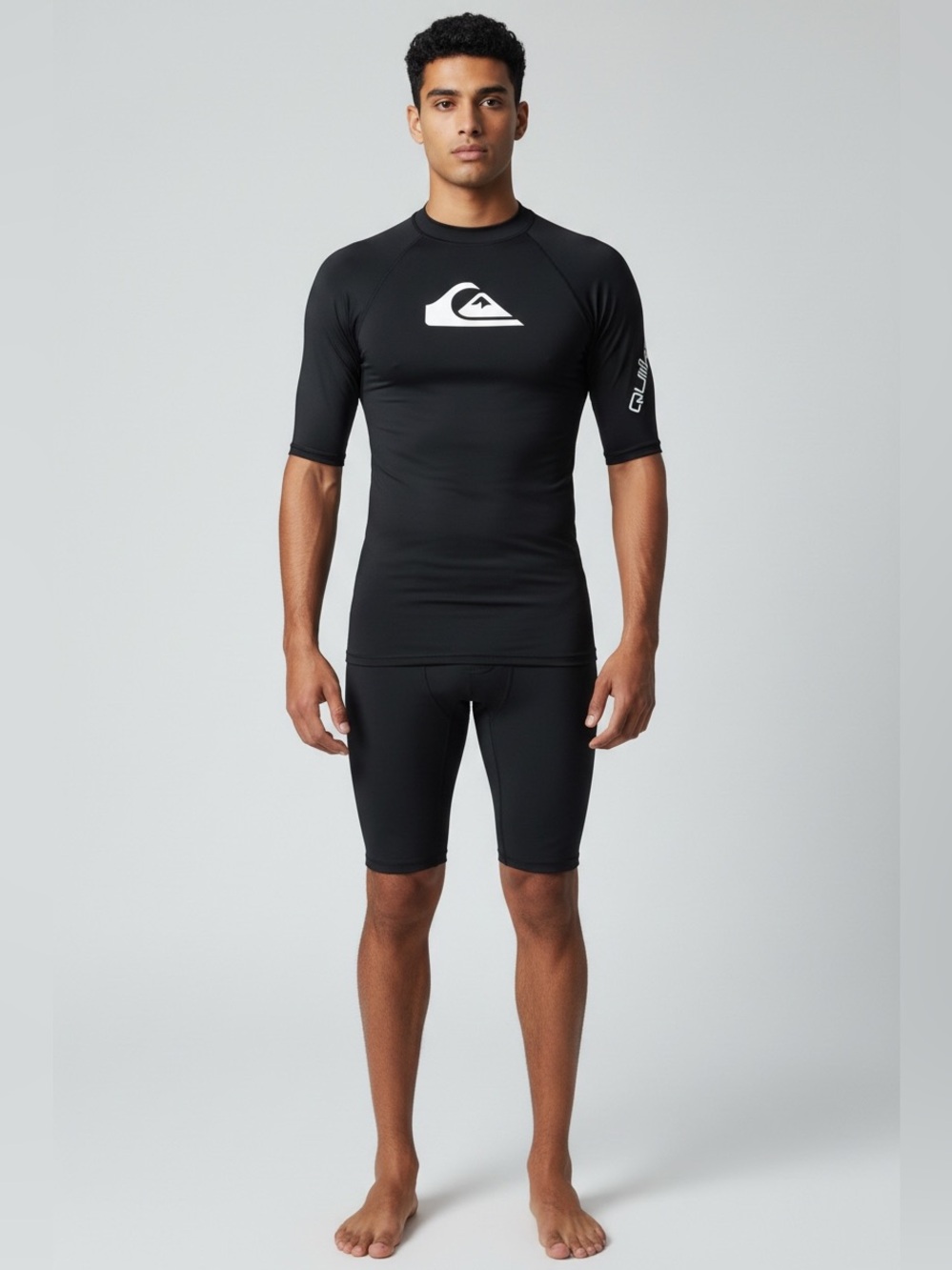 Quiksilver Men's Black Rash Guard Top